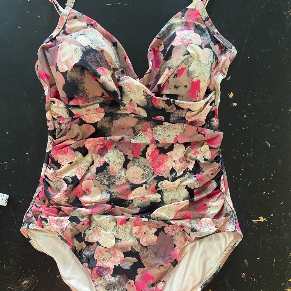 One piece swimsuit